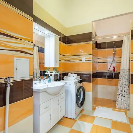 Large And Comfy * ブダペスト