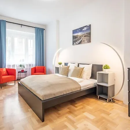 Large And Comfy Lejlighed Budapest