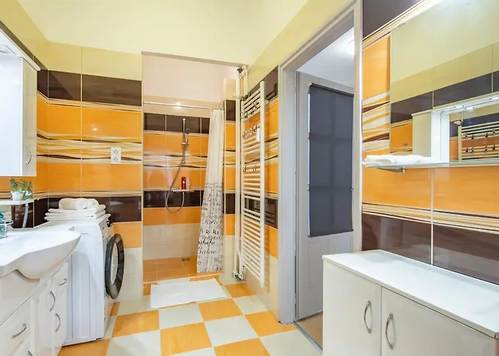 Apartament Large And Comfy *